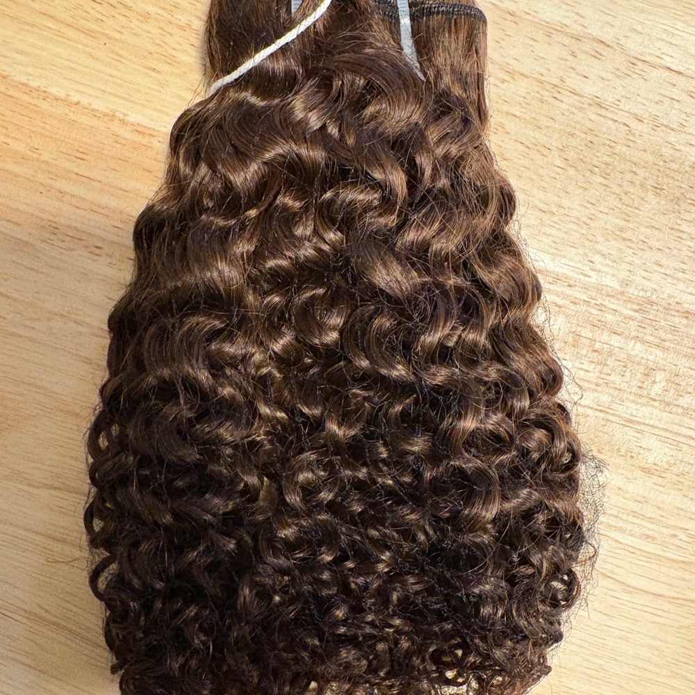 Hair extensions - Picture 3 of 3